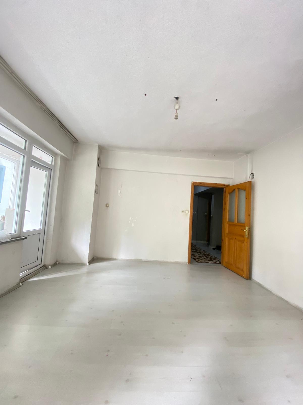 MABEL GAYRİMENKUL İHSANİYE MAHALLESİ DOĞALGAZLI FIRSAT DAİRE